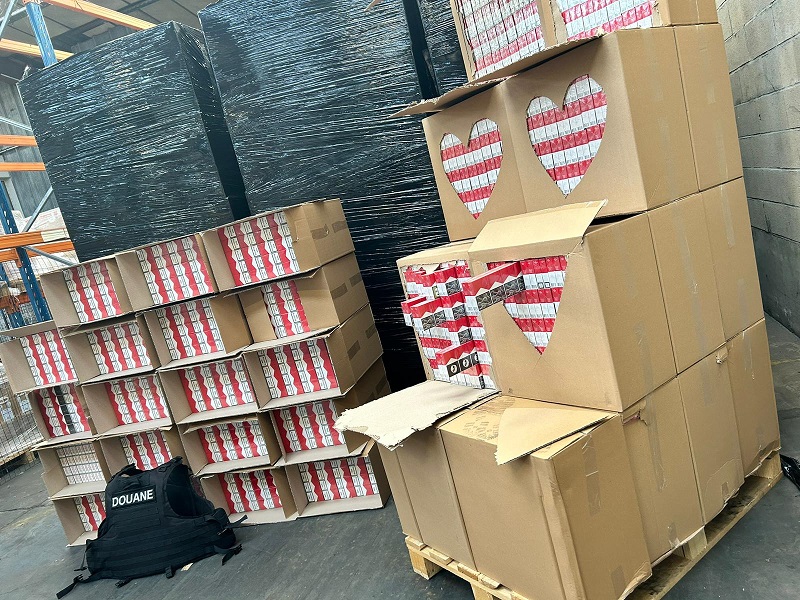 Saisie de 13 tonnes de cigarettes par les douaniers de Laon et de Calais |  Portail de la Direction Gnrale des Douanes et Droits Indirects